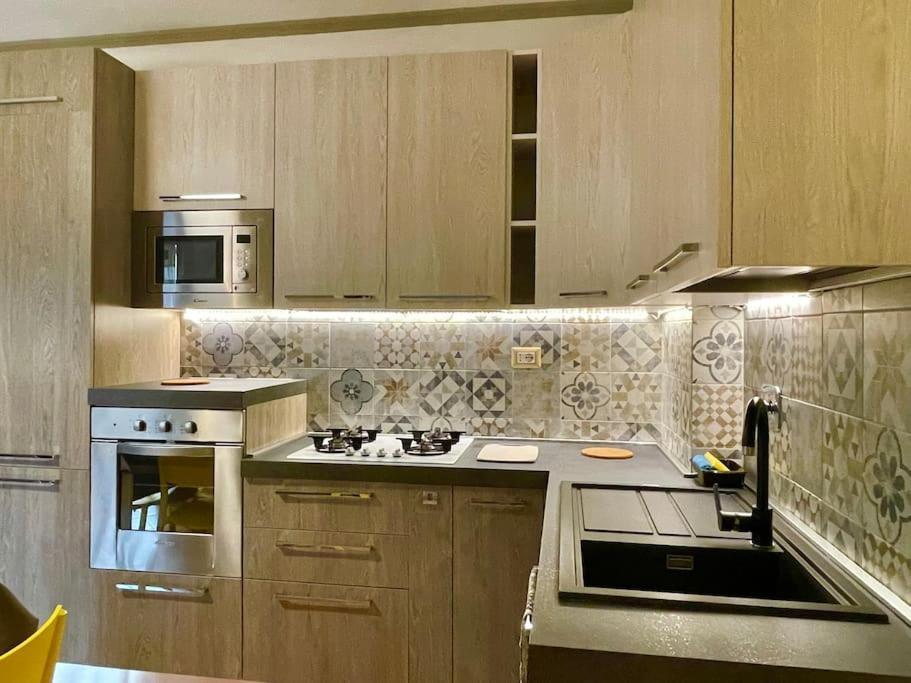 Apartment With Private Parking - Roma Est. Lunghezza 외부 사진