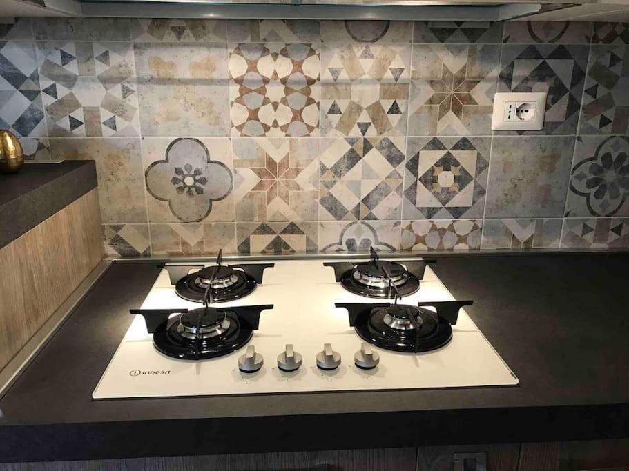 Apartment With Private Parking - Roma Est. Lunghezza 외부 사진